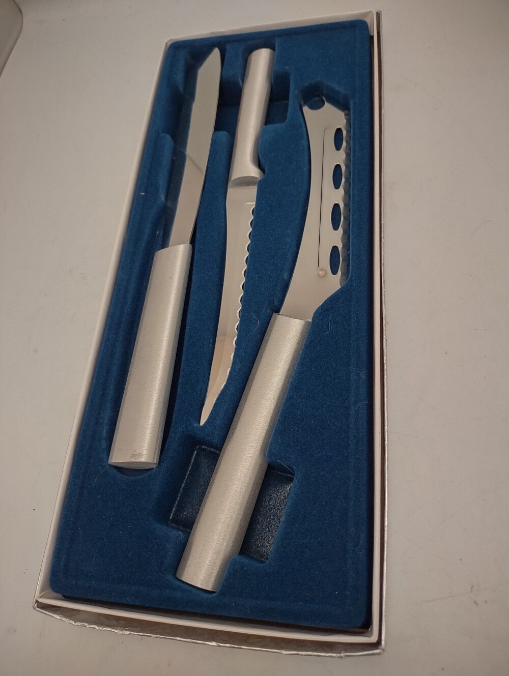 Rada Cutlery S48 3-piece cheese knife and spreader set, new in its original box